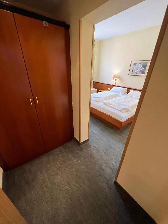 Hotel-Gasthof Postbrau Dingolfing Hotel