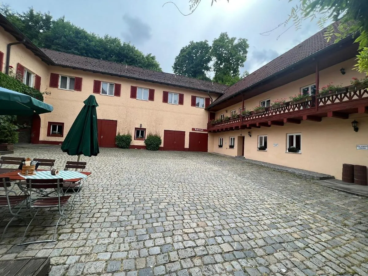 Hotel-Gasthof Postbrau Dingolfing