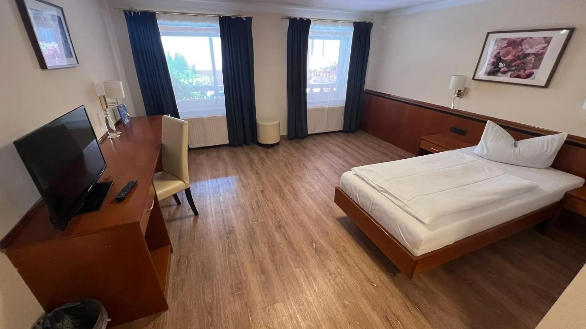 Hotel Hotel-Gasthof Postbrau Dingolfing